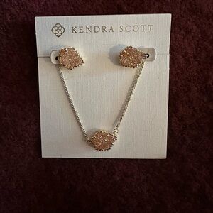 Kendra Scott Peachy Rose Gold Earrings